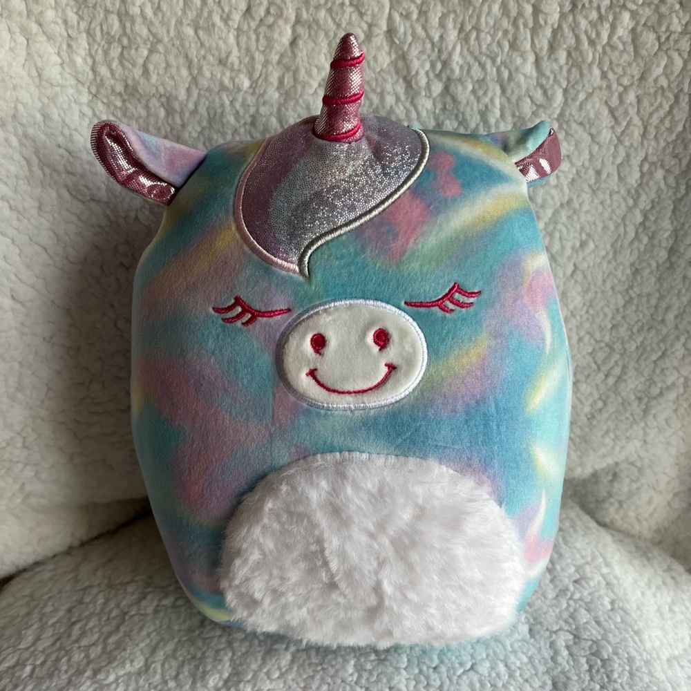 8” Unicorn Squishmallow